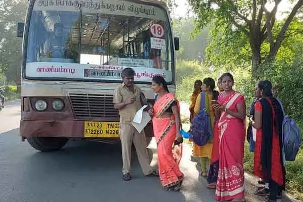 Alangayam DMK chairman post campaign! Police block roads!